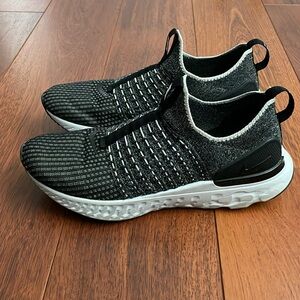 Nike react phantom flyknit